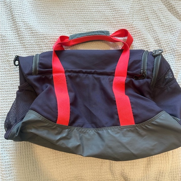 Nike Team Training Max Air Sports Gym bag Tote duffel bag pink purple grey - Picture 2 of 9